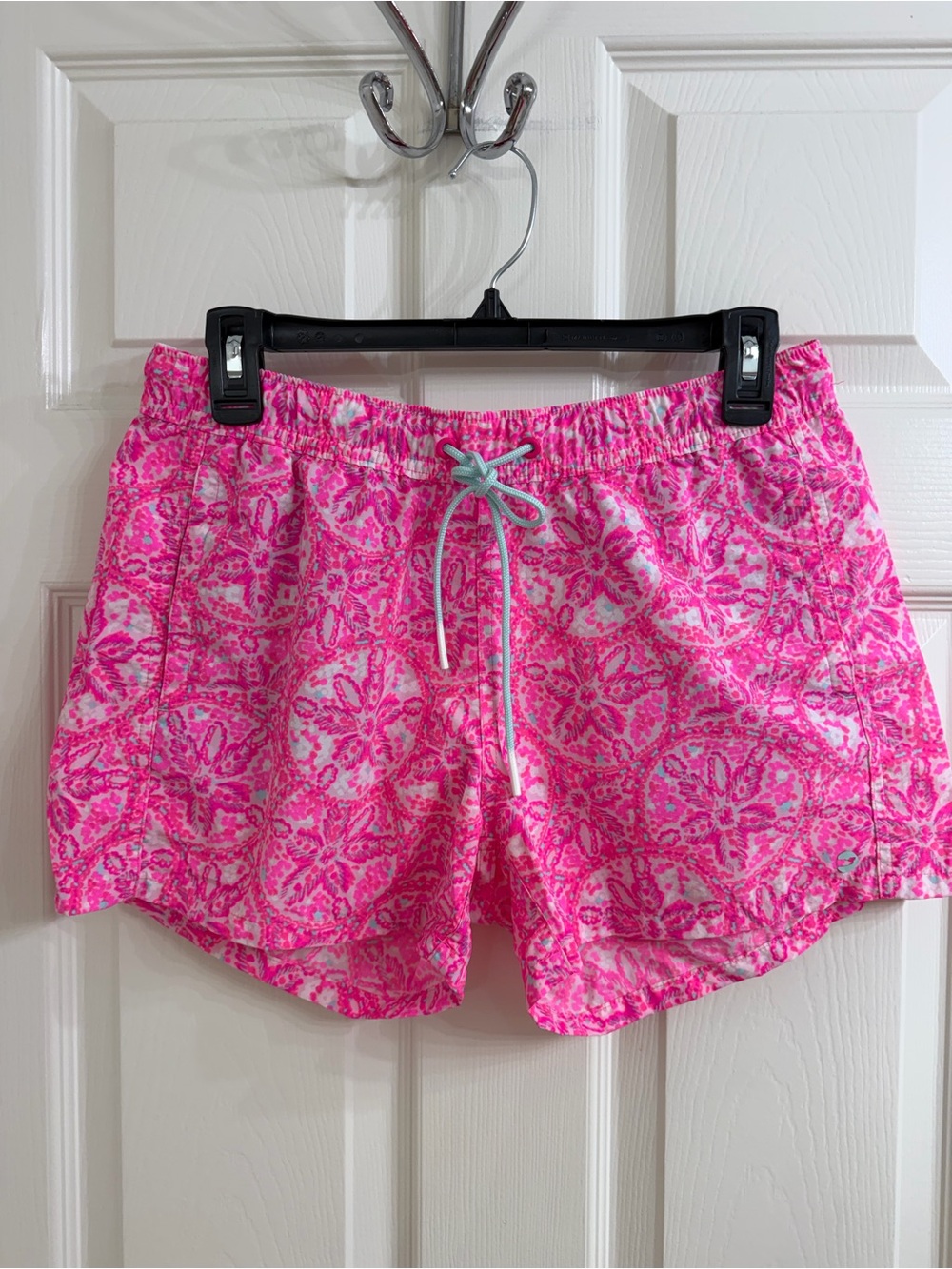 Vineyard Vines Pink Printed Athletic Drawstring Shorts